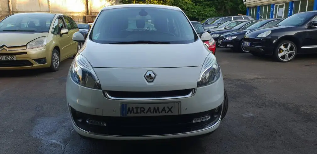 Renault SCENIC 2013 thumbnail 2