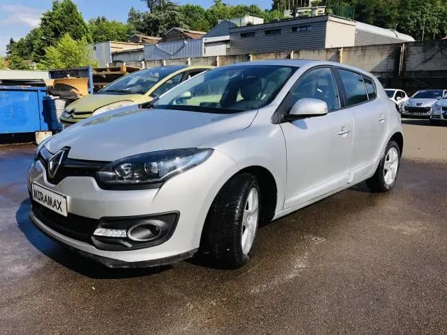 Renault MEGANE ESTATE 2016 thumbnail 1