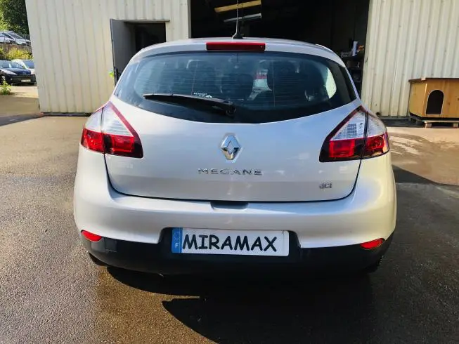 Renault MEGANE ESTATE 2016 thumbnail 5