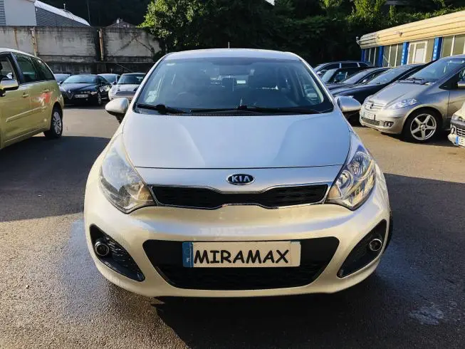 Kia RIO 2012 thumbnail 2