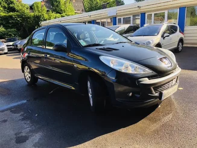 Peugeot 206+ 2011 thumbnail 3